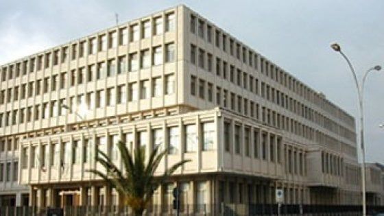 Caserta, Piscina Hollywoodiana  nella villa, il boss Belforte e la moglie accusati di abusivismo