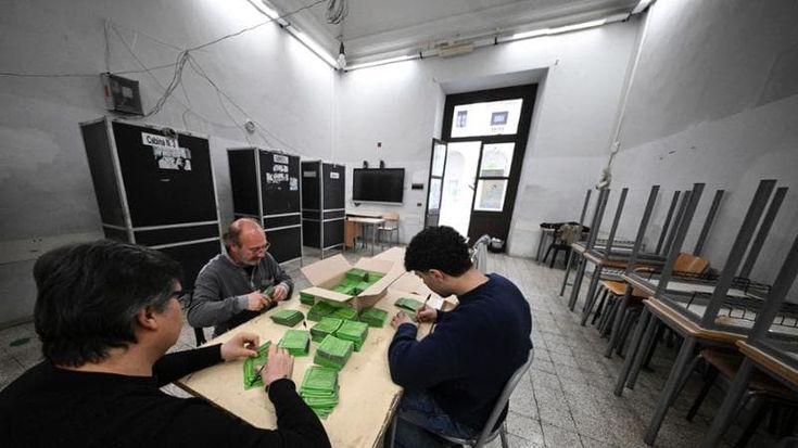 Referendum Giustizia, caos ai seggi: dipendenti comunali esclusi dal voto con una circolare