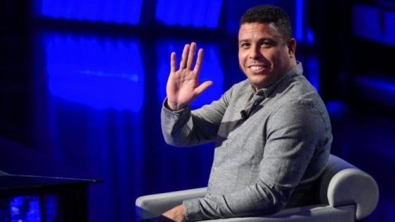 Ronaldo in ospedale a Ibiza per una polmonite: ''È tutto ok''