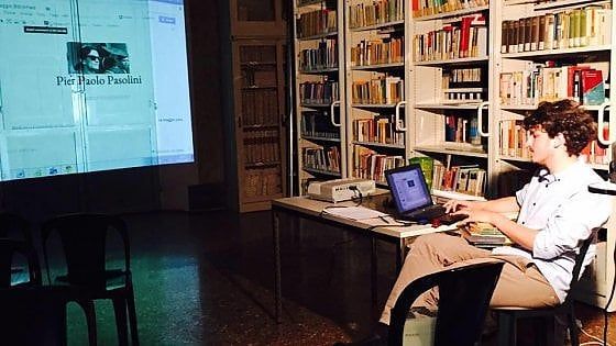 "Ciao politica, torno a studiare": il baby assessore se ne va a Parigi 