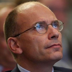 Agenda digitale, Letta: "Italia in ritardo, ripartire dalle scuole"