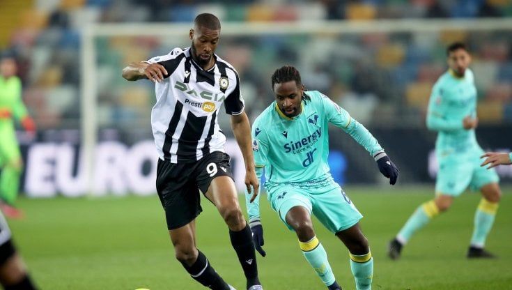 Udinese-Verona 1-1; Samardzic rimedia ad un autogol di Becao