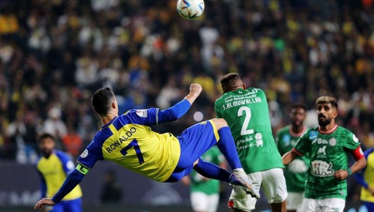Ronaldo, esordio senza gol: ma l'Al Nassr vince ugualmente