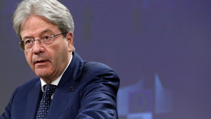 Regole Ue sui bilanci, Gentiloni: "Non ci possiamo permettere un taglio degli investimenti"