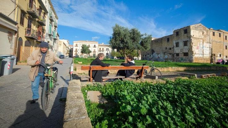 Dalla musica alle imprese creative, la rinascita di piazza Magione