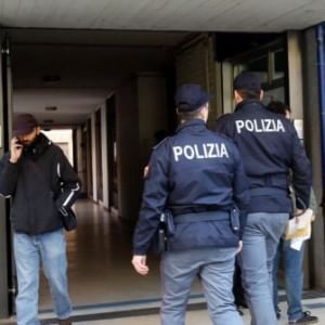 Farmacista suicida, è morta la madre