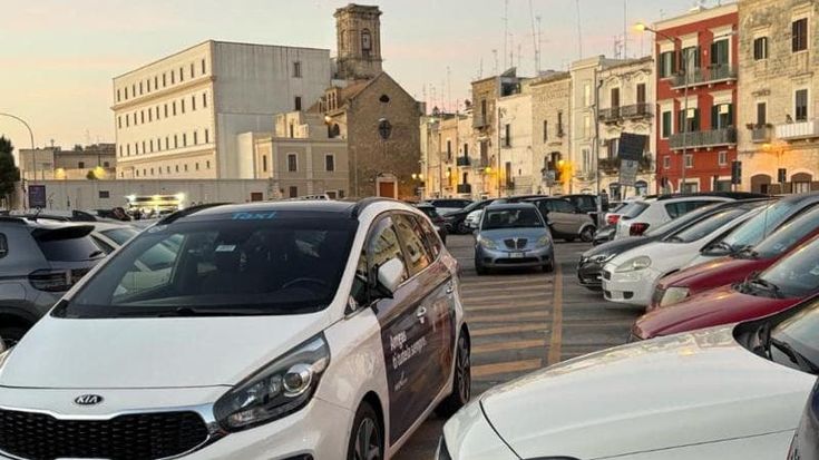 Ztl ferma e questione cassonetti intelligenti, a Bari scattano le diffide dei residenti