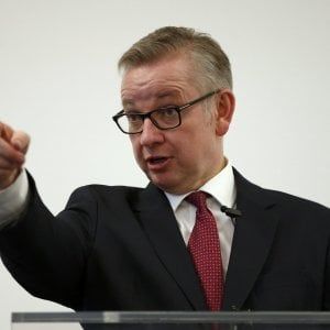 Brexit, Gove: "Metterò fine alla libera circolazione"