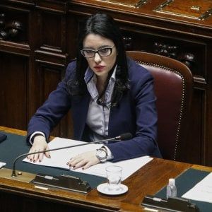 Coronavirus, ministra Azzolina: "Torneremo a scuola se ci saranno le condizioni. Maturità con sei commissari interni"