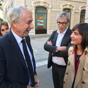 "Stupro più odioso se commesso da profugo", bufera su Debora Serracchiani