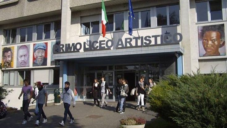 Torino, studenti di liceo in rivolta contro la settimana corta: "Vogliamo più tempo per studiare"