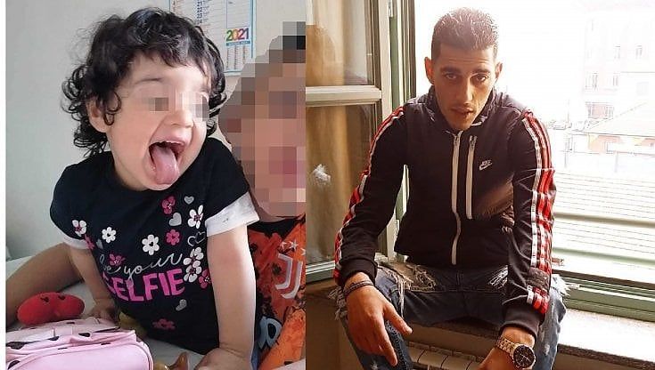 Bimba morta giù dal balcone, il patrigno al gip: "La lanciavo in aria per gioco, mi è caduta"