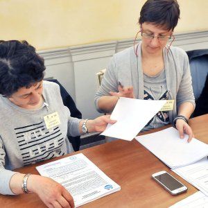 Elezioni Torino, spuntano altre firme di deceduti: nel mirino i Moderati con Rosso  