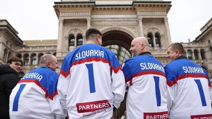 Olimpiadi, le foto degli atleti sui social e il trend TikTok: “What’s in Milan?”