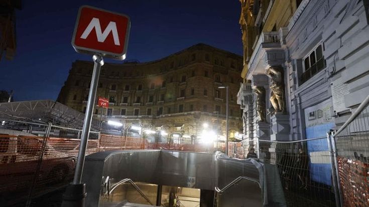 Napoli, nuova uscita Duomo della linea 1: così la cattedrale è più vicina