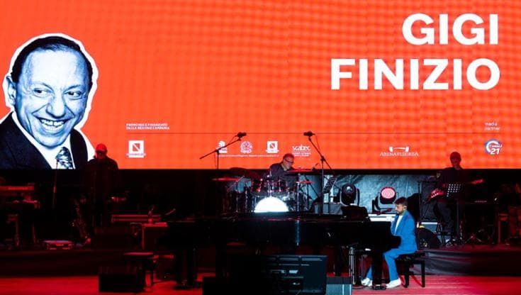 Napoli, il Premio Carosone all’Arena Flegrea