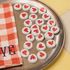 Come cambia la tavola degli italiani: che fine ha fatto il tovagliolo di stoffa?