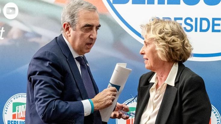 Terremoto FI, lascia Gasparri: “Mi dimetto da capogruppo”. Marina Berlusconi: bene così