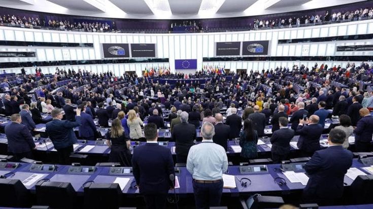 Europee, croce sul simbolo del partito o preferenza al candidato. Ecco come si vota, la guida completa
