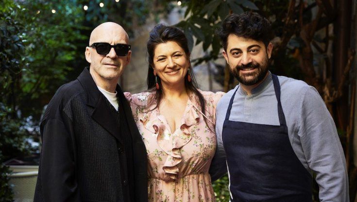 A Milano l'incontro di due mari, tra installazioni, moda e cucina