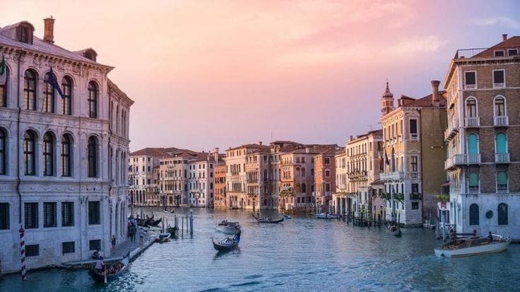 San Valentino: per gli italiani il regalo ideale è un viaggio