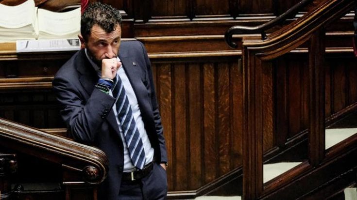 Caso Pozzolo, tutti zitti: Vannacci detta la linea, il partito è in imbarazzo