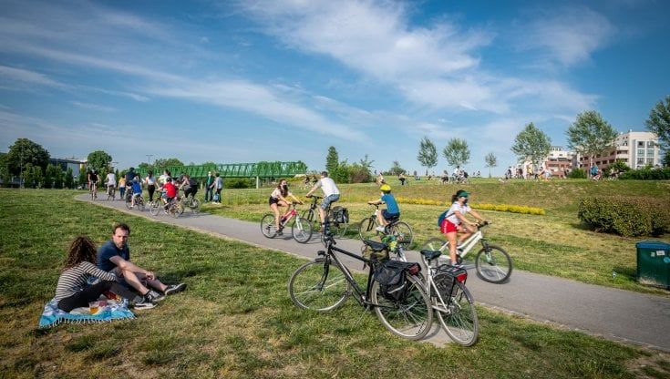Più bici e monopattini, niente macchina: la terapia belga per Palermo