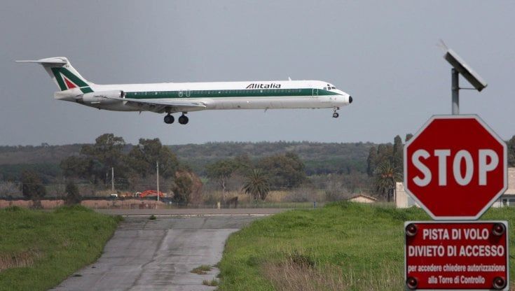 Alitalia-Ita, semaforo verde dell'Ue. I dipendenti saranno meno di 3 mila e 52 gli aerei