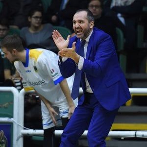 Basket, Orlandina ancora in crisi: Venezia passeggia al PalaFantozzi