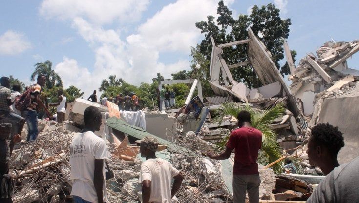 Haiti, oltre 700 morti e centinaia di dispersi per il terremoto