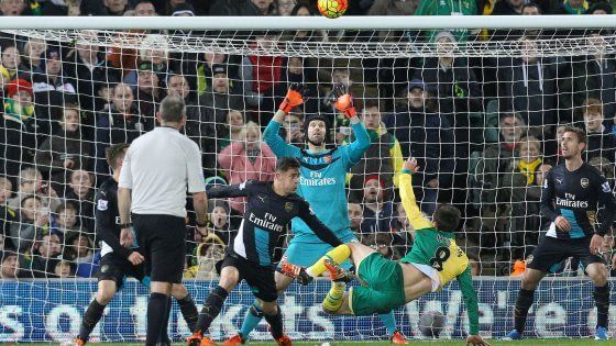Inghilterra, l'Arsenal manca la vetta. Il Liverpool continua la risalita