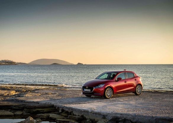 Mazda 2