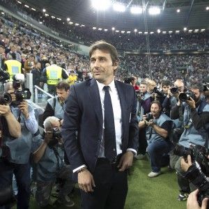 Juventus, cori e applausi per Conte. Ma lui non scioglie la riserva