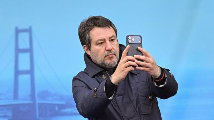 Lega, Salvini frena su Zaia ministro: “Ora non si cambia”