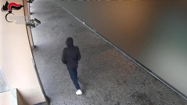 Violentò e rapinò una barista a Vimercate: Alessandro Gaudioso condannato a 14 anni e due mesi