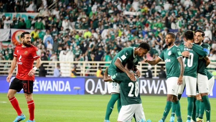 Mondiale per club, niente maglia ecologista per il Palmeiras: c'è il divieto della Fifa