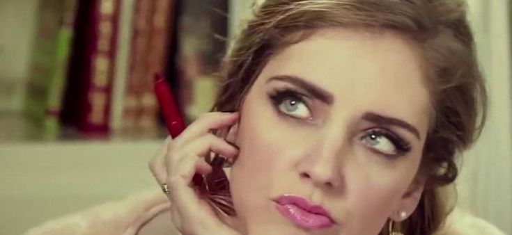 Sulla Ferragni, gli influencer e i critici