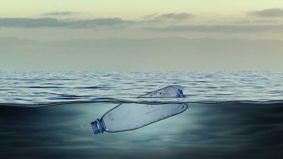 Rimosse 6 tonnellate di plastiche disperse nei fondali marini