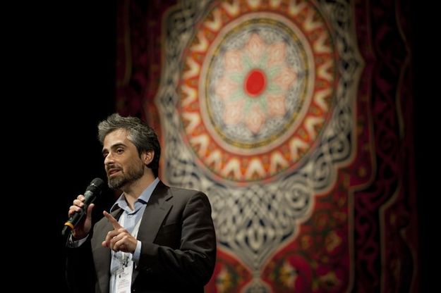 Armando Buonaiuto: "Offriamo spunti per capire la vita. Ecco la formula del successo"