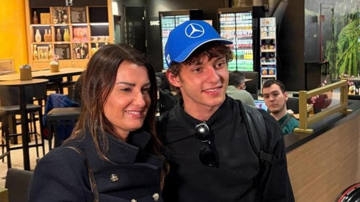 Kimi Antonelli’s mother: “I could feel him kicking while I was watching Pixar’s Cars”