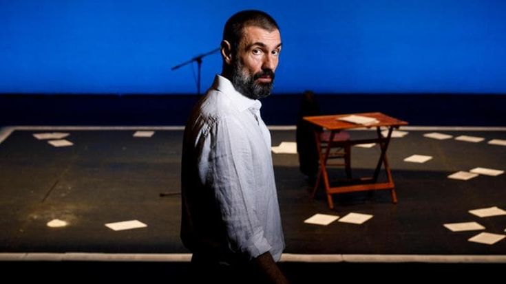 Fabrizio Gifuni: “La memoria non è un peso. Ci protegge dall’anarchia del potere”