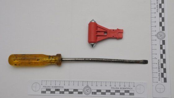 Reggio Emilia, ferito alla nuca con un cacciavite: operaio rischia la paralisi