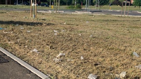 Emergenza sanitaria e rifiuti: panorami urbani a Parma 