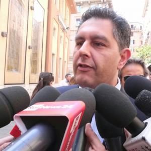 Toti: "Renzi e Bagnasco lascino stare la Liguria, qui basta profughi"