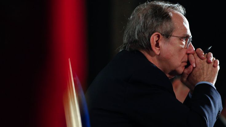 Padoan: "Flat tax e condono, Bruxelles non ci perdonerà se mancherà la copertura"