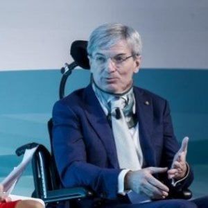 Farmaci, ogni italiano prende quasi due dosi al giorno