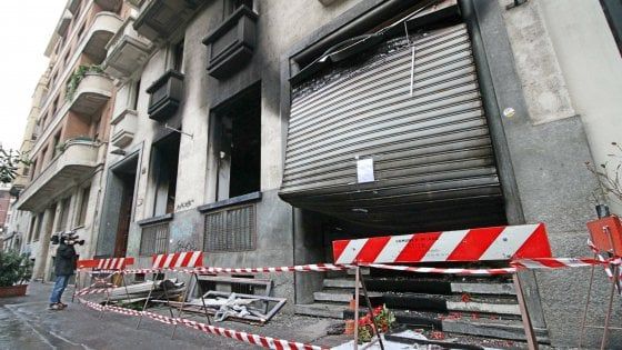 Milano, esplosione in un bar nella notte: undici in ospedale, non si esclude atto doloso