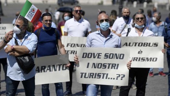Turismo, alert vacanze dalla Coldiretti: solo un italiano su tre ha prenotato