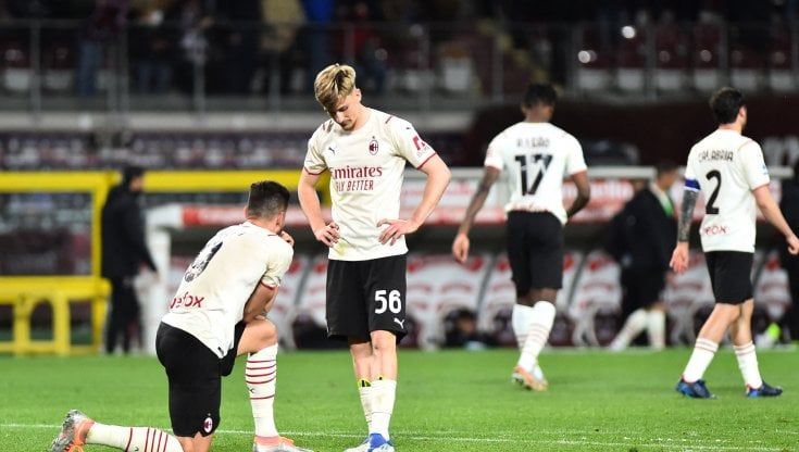 Torino-Milan 0-0: i rossoneri frenano ancora, e l'Inter ora è in scia di sorpasso