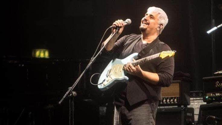 Palapartenope, da Eugenio Bennato a Pietra Montecorvino e Gnut al memorial dedicato a Pino Daniele